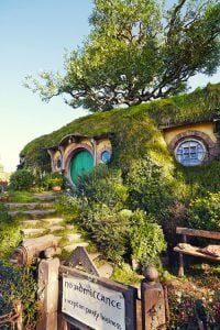 visit hobbiton new zealand